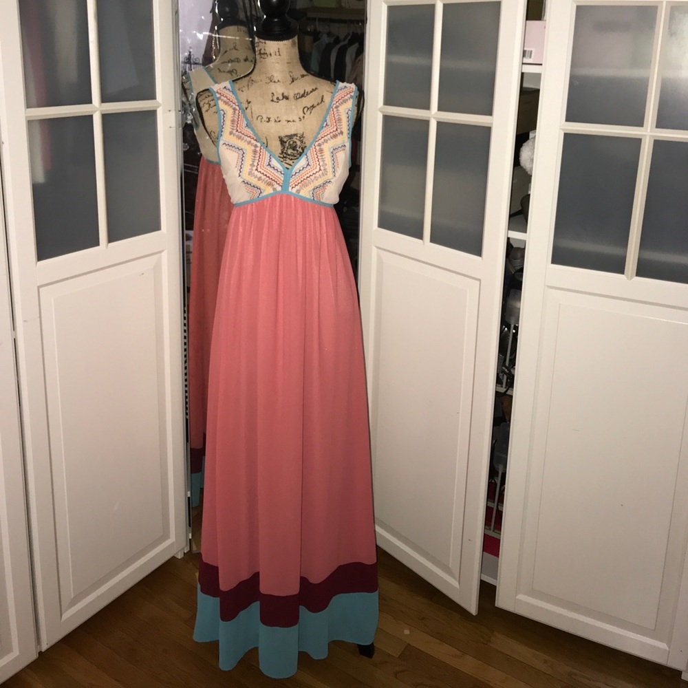 Color Blocking Maxi Dress